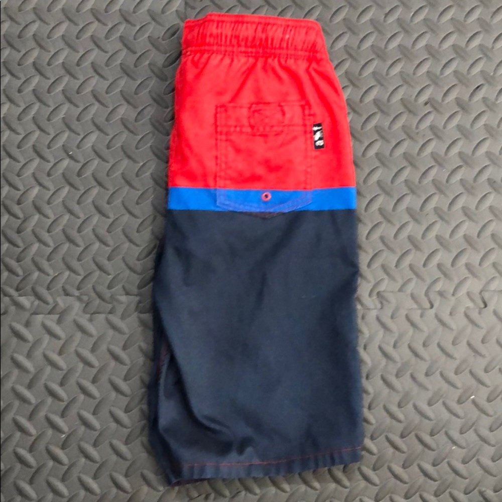 Water shorts - Picture 2 of 6